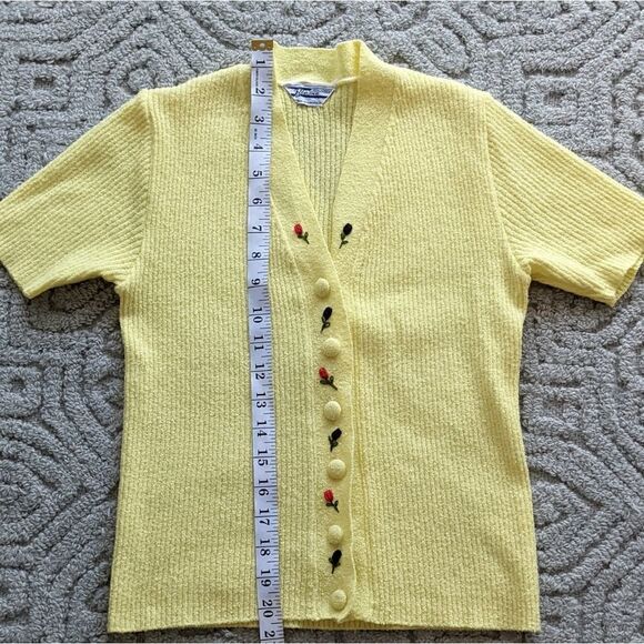 Vintage Y2K Ribbed embroidered yellow shirt top buttons Small XS @F1 - Picture 6 of 8